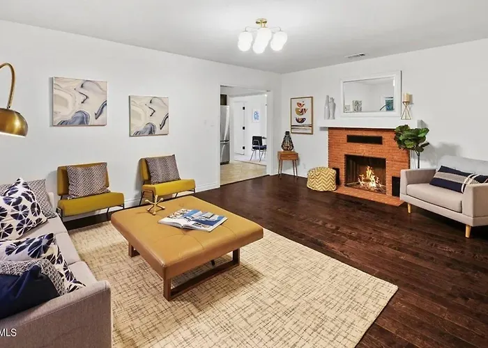 Glendale Hills Hideaway